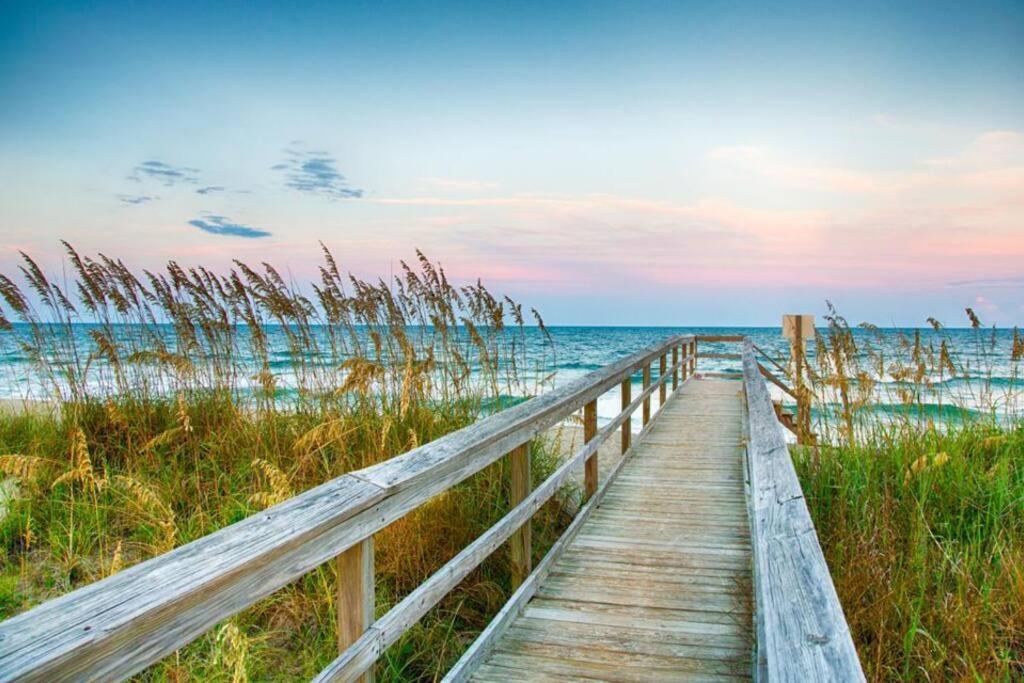 Booking Fast! Golf, Beach, And Relaxation! A Great Place For All! カラバッシュ エクステリア 写真